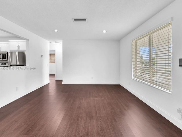 4500 SW 42nd Ter, Dania Beach, FL 33314