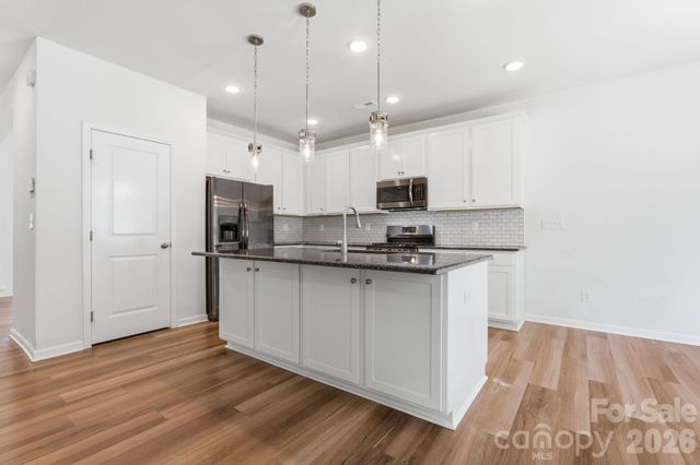 4028 Brazos Street, Charlotte, NC 28214