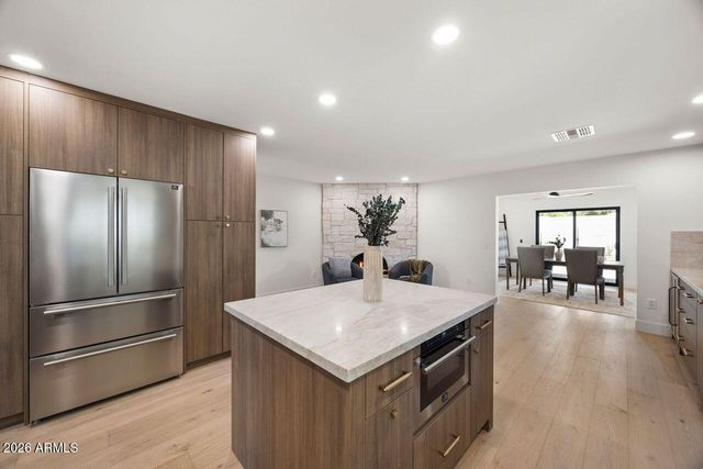 8604 E San Ardo Drive, Scottsdale, AZ 85258