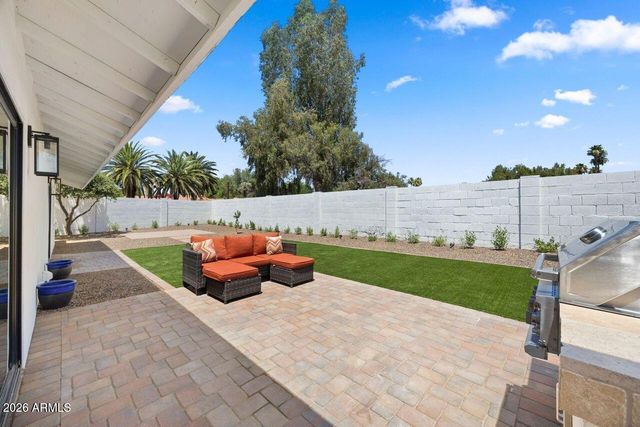 8604 E San Ardo Drive, Scottsdale, AZ 85258