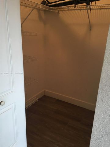 1830 Radius Dr 618, Hollywood, FL 33020