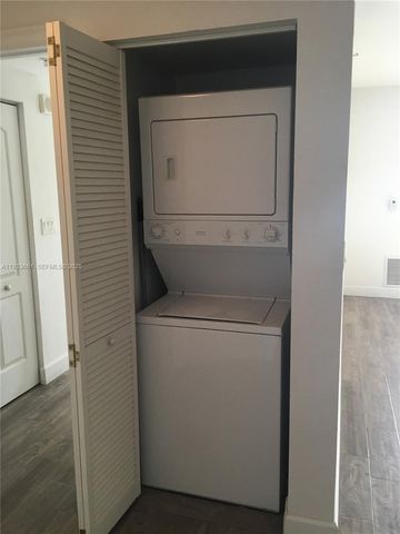 1830 Radius Dr 618, Hollywood, FL 33020