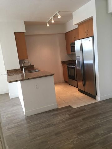 1830 Radius Dr 618, Hollywood, FL 33020