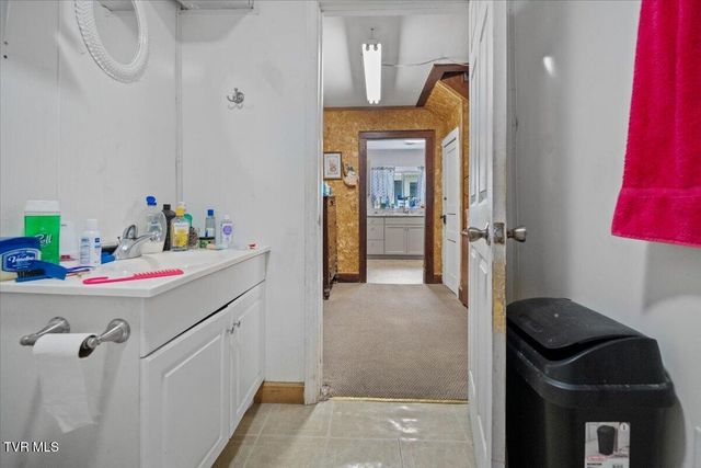 2225 Randolph Street, Bristol, VA 24201