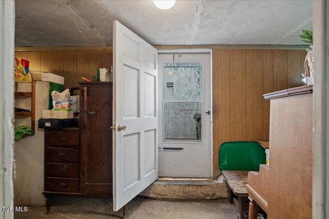 2225 Randolph Street, Bristol, VA 24201