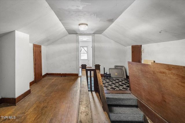 2225 Randolph Street, Bristol, VA 24201