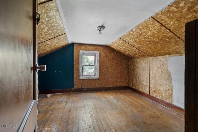 2225 Randolph Street, Bristol, VA 24201