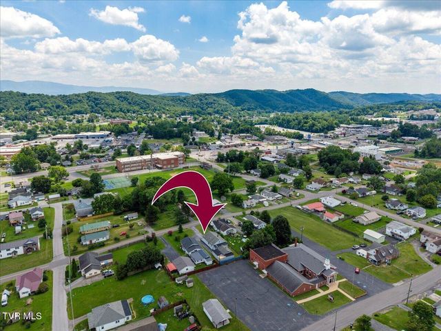 2225 Randolph Street, Bristol, VA 24201
