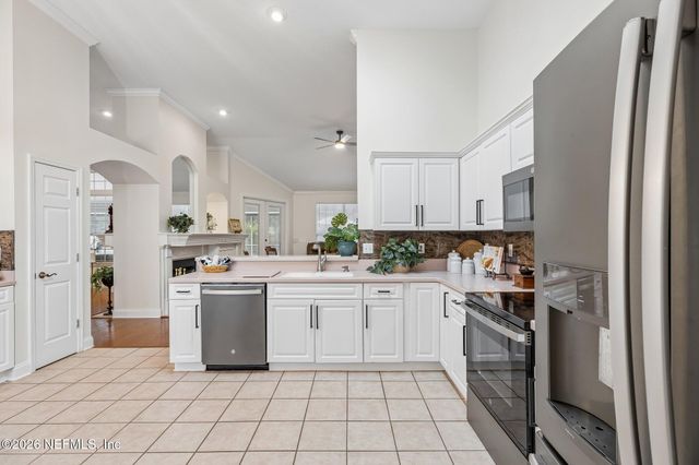 132 FAIRWAY OAKS Drive, Fleming Island, FL 32003
