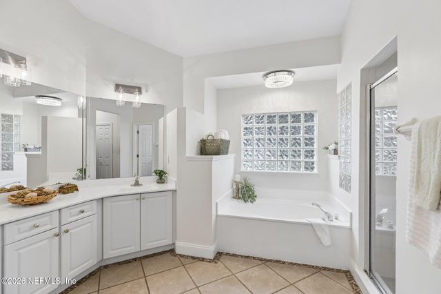 132 FAIRWAY OAKS Drive, Fleming Island, FL 32003