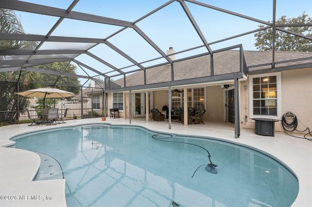 132 FAIRWAY OAKS Drive, Fleming Island, FL 32003