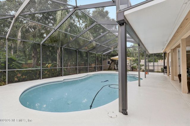 132 FAIRWAY OAKS Drive, Fleming Island, FL 32003