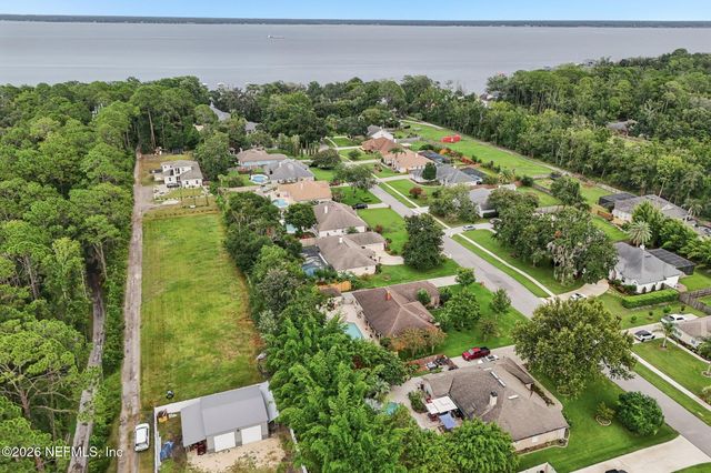 132 FAIRWAY OAKS Drive, Fleming Island, FL 32003
