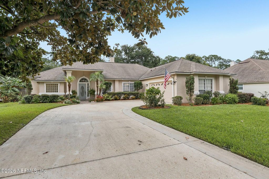 132 FAIRWAY OAKS Drive, Fleming Island, FL 32003