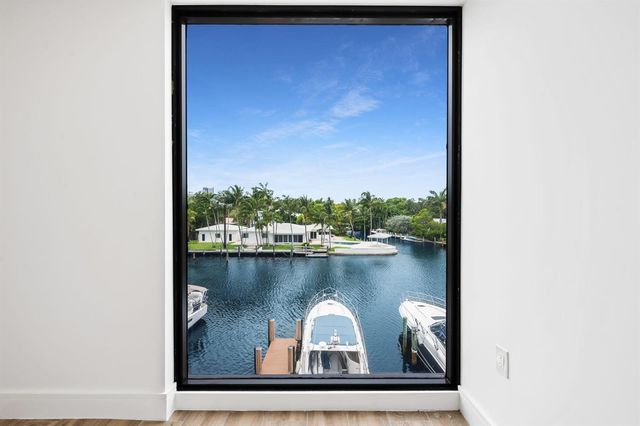 323 Hendricks Isle, Fort Lauderdale, FL 33301