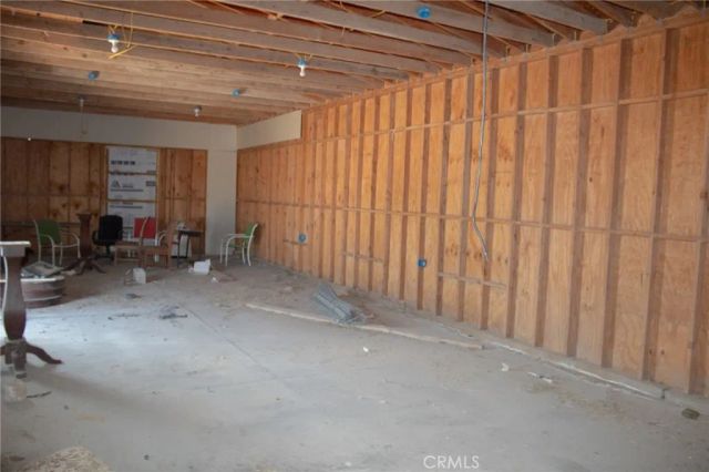 33633 Old Woman Spring Rd, Lucerne Valley, CA 92356