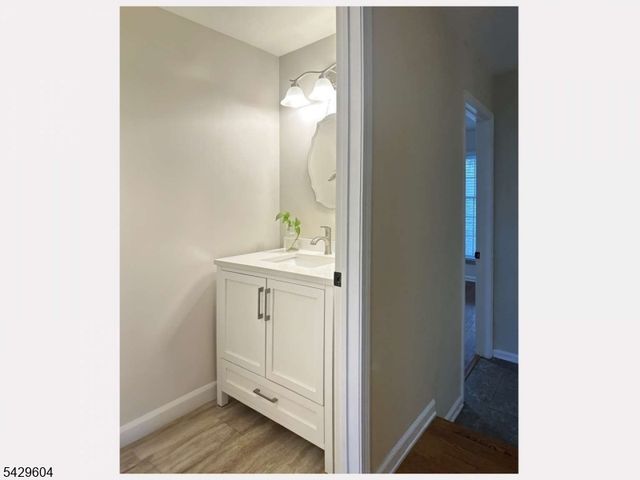 170 Smithfield Ct, Bernards Twp., NJ 07920