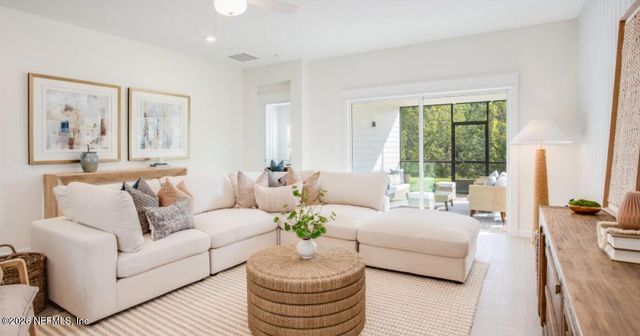 2665 FIELD DAISY Lane, Green Cove Springs, FL 32043