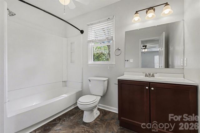 207 Treeline Drive, Belmont, NC 28012