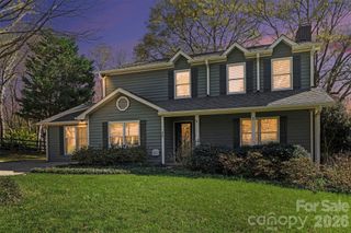 207 Treeline Drive, Belmont, NC 28012