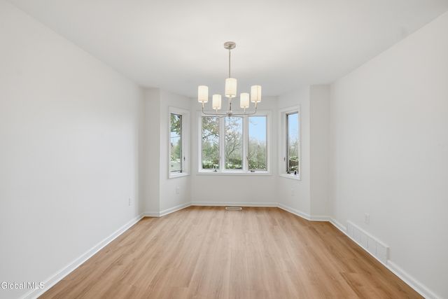 13 Ribbon Candy Lane, Schaghticoke, NY 12182