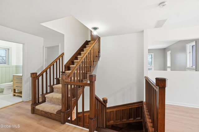 13 Ribbon Candy Lane, Schaghticoke, NY 12182