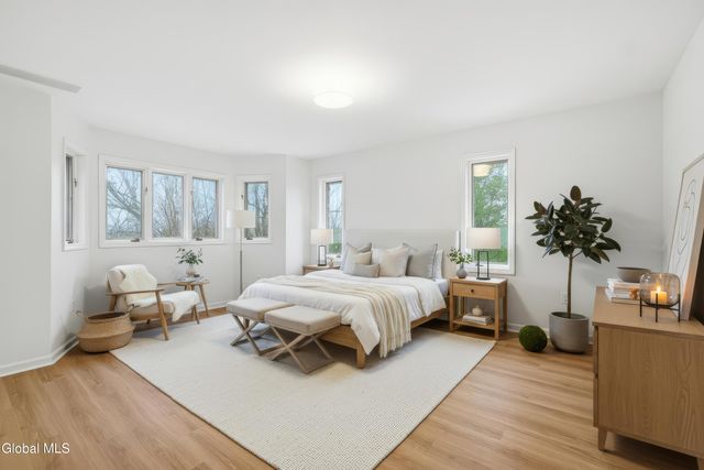 13 Ribbon Candy Lane, Schaghticoke, NY 12182