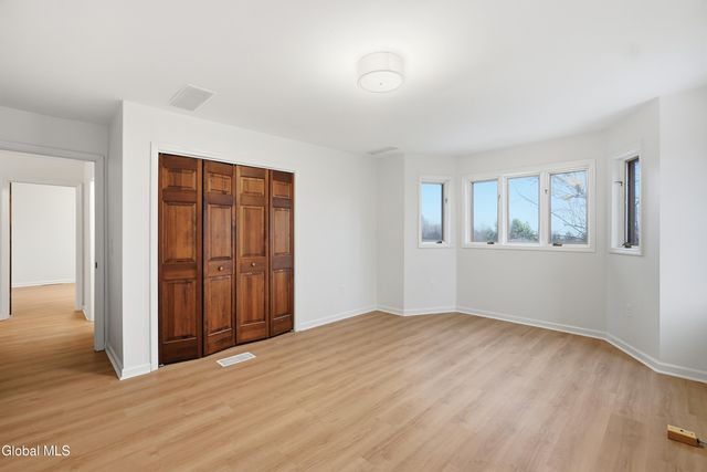 13 Ribbon Candy Lane, Schaghticoke, NY 12182