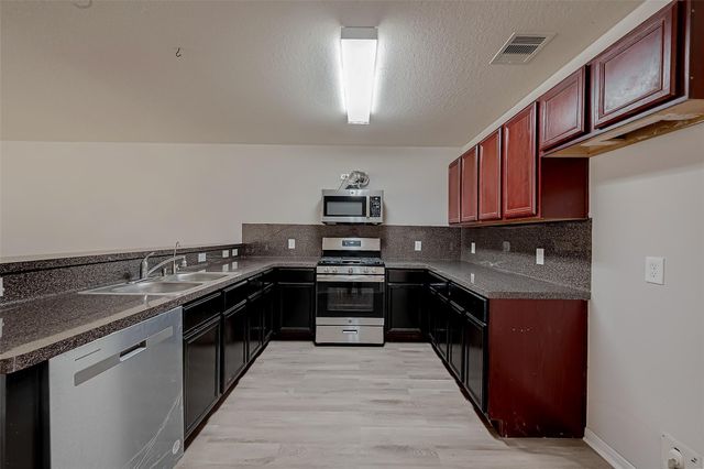 12538 Greensbrook Forest Drive, Houston, TX 77044