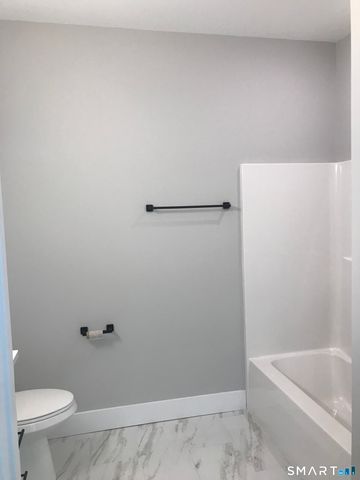 300 Harbour Close P, New Haven, CT 06519
