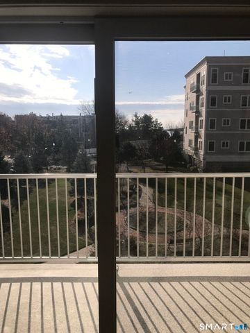 300 Harbour Close P, New Haven, CT 06519