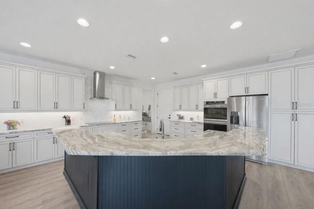 2750 W MARION AVENUE, Punta Gorda, FL 33950