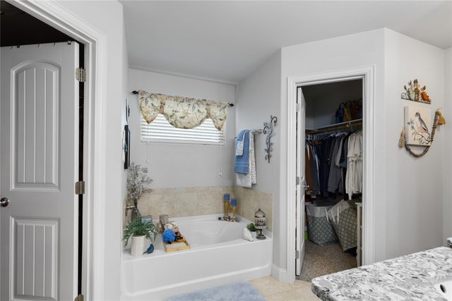 3016 Loy Lake Road, Denison, TX 75020