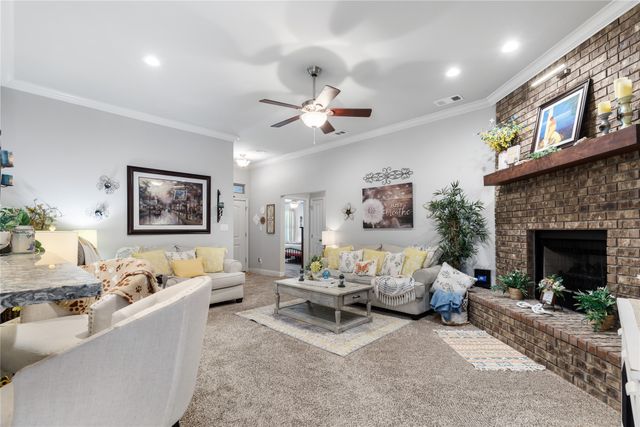 3016 Loy Lake Road, Denison, TX 75020