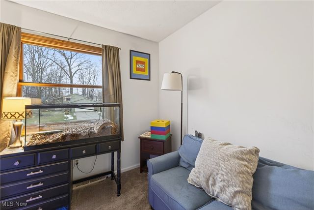 434 E Overlook Drive, Eastlake, OH 44095