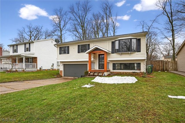 434 E Overlook Drive, Eastlake, OH 44095