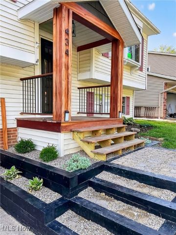 434 E Overlook Drive, Eastlake, OH 44095