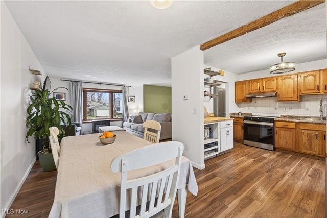 434 E Overlook Drive, Eastlake, OH 44095