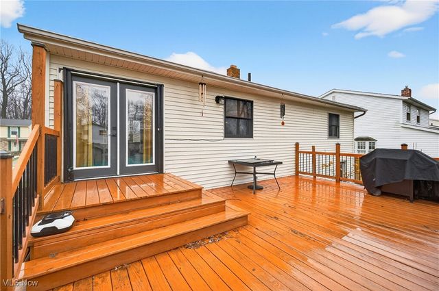 434 E Overlook Drive, Eastlake, OH 44095