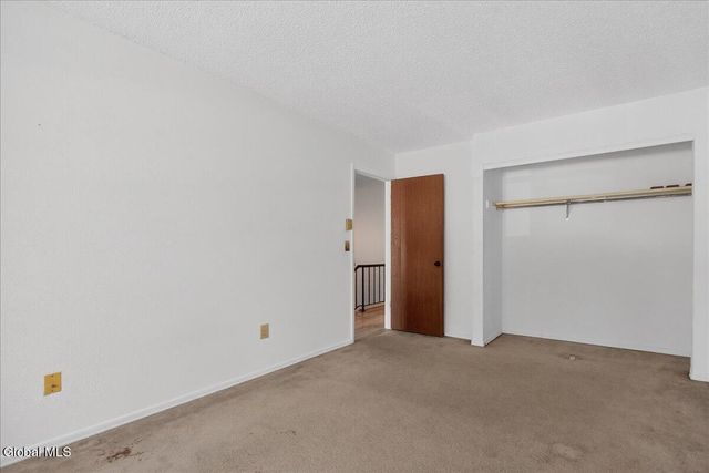 36 Tekakwitha Court, Clifton Park, NY 12065