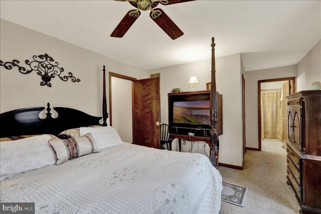 62 CAITLIN DR, Birdsboro, PA 19508