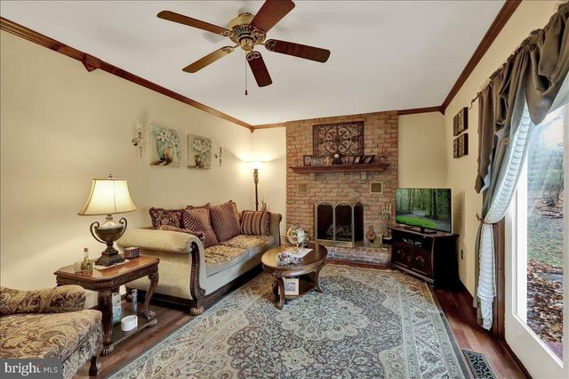 62 CAITLIN DR, Birdsboro, PA 19508