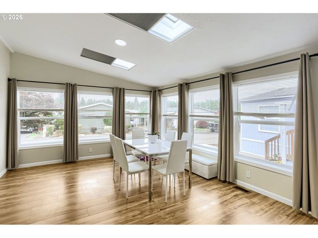 10400 Se COOK Ct 131, Milwaukie, OR 97222