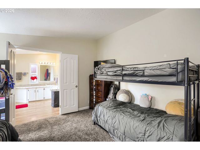 10400 Se COOK Ct 131, Milwaukie, OR 97222