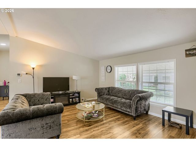 10400 Se COOK Ct 131, Milwaukie, OR 97222
