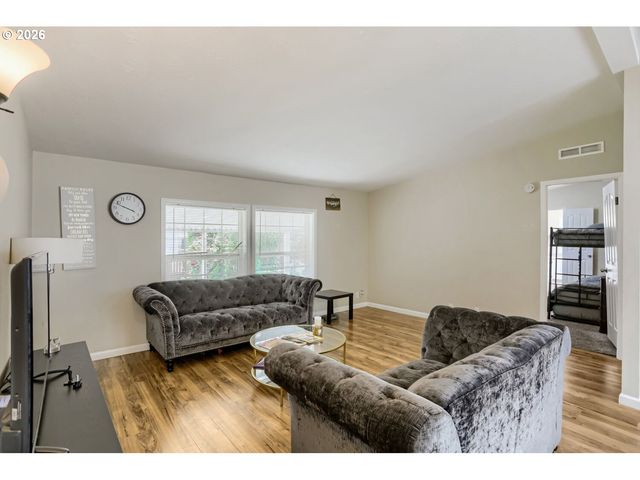 10400 Se COOK Ct 131, Milwaukie, OR 97222