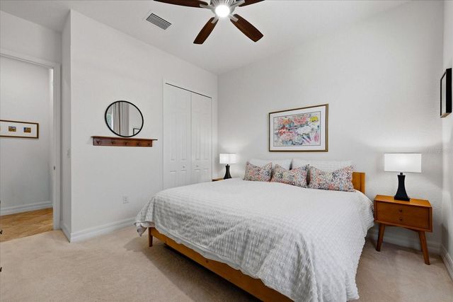 12021 PERENNIAL PLACE, Lakewood Ranch, FL 34211
