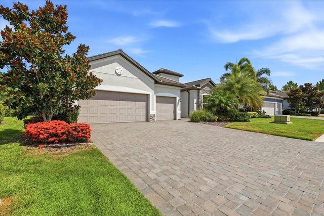 12021 PERENNIAL PLACE, Lakewood Ranch, FL 34211