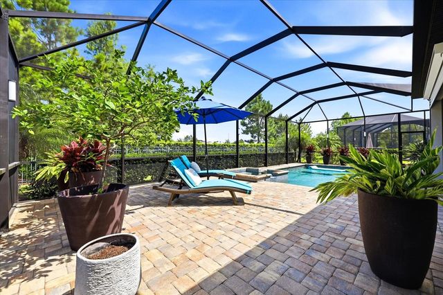 12021 PERENNIAL PLACE, Lakewood Ranch, FL 34211