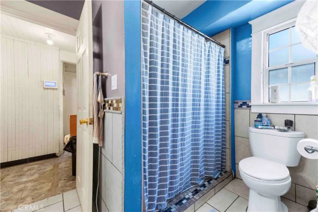 134 E 56th, Los Angeles, CA 90011